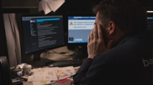 Major bank halts online services after suspected zero-day exploit